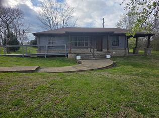 549 Swan Ave, Hohenwald, TN 38462