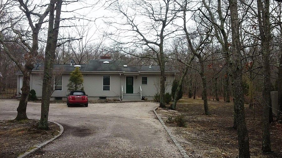 1st image of 34 Grant Ave