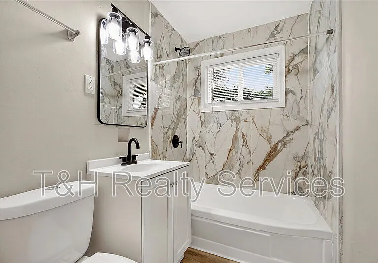 2714 Dawson St — Photo 22