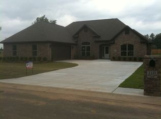 1131 Bent Tree Ln, Searcy, AR 72143