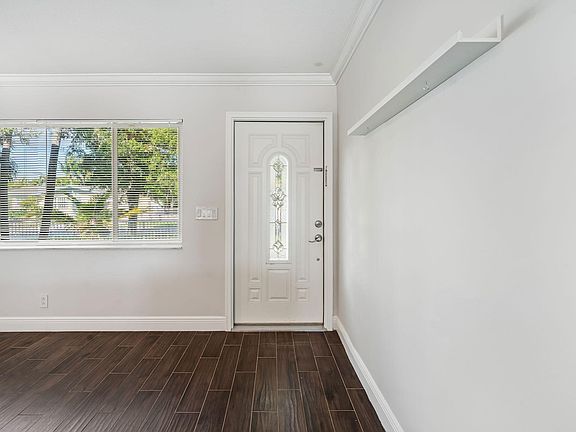 4th image of 3428 Capri Rd