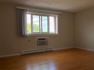 493 Huntington Ave APT 16, Hyde Park, MA 02136