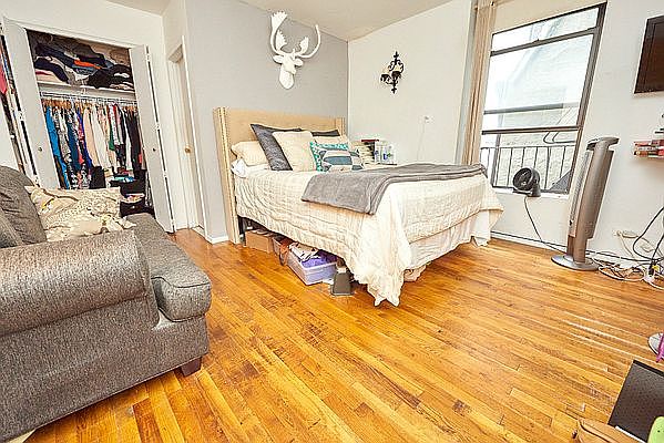 1st image of 20 King St #2A