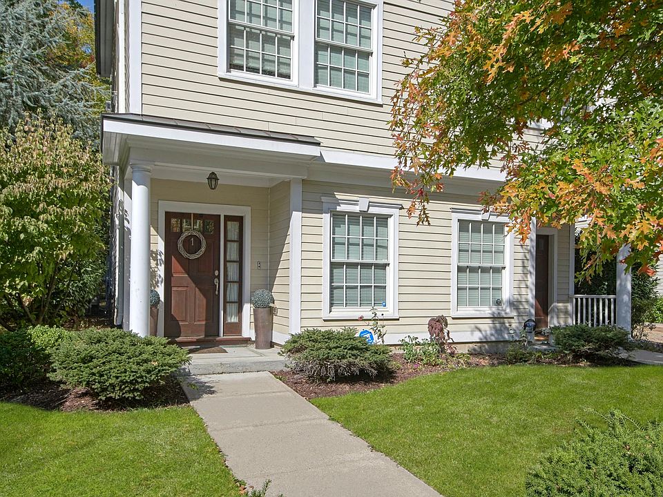 Front entrance to 3 level townhome with elevator from ground floor to all three levels.