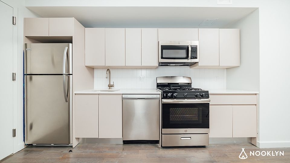 1st image of 594 Bushwick Ave #519