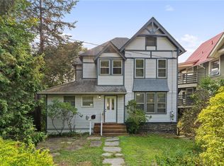 402 University Ave, Ithaca, NY 14850