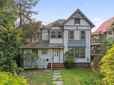 402 University Ave, Ithaca, NY, 14850