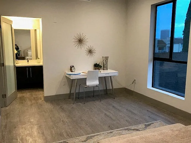 115 S Saint Andrews Pl — Photo 40