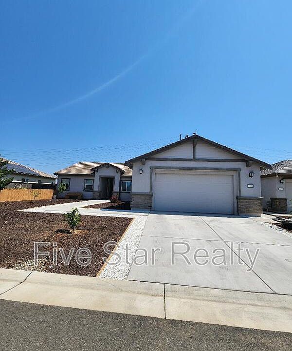 1st image of 1123 Ballantine Way