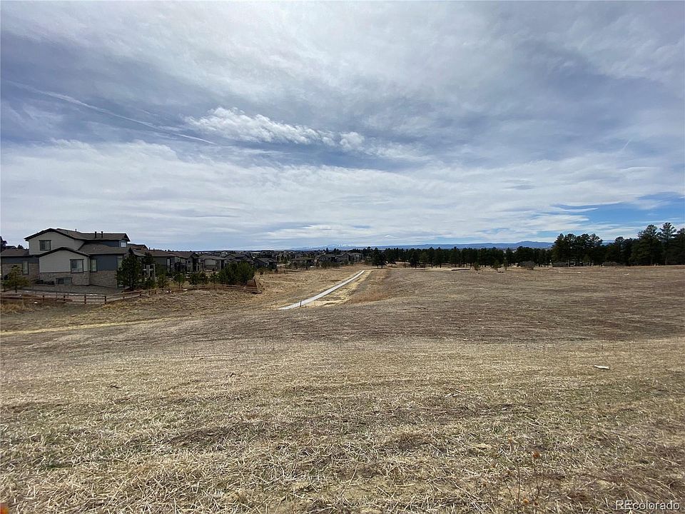 2nd image of 9798 Majestic Oak Dr