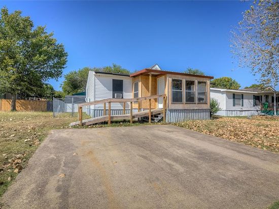 705 Central Ave Forney Tx 75126 Zillow