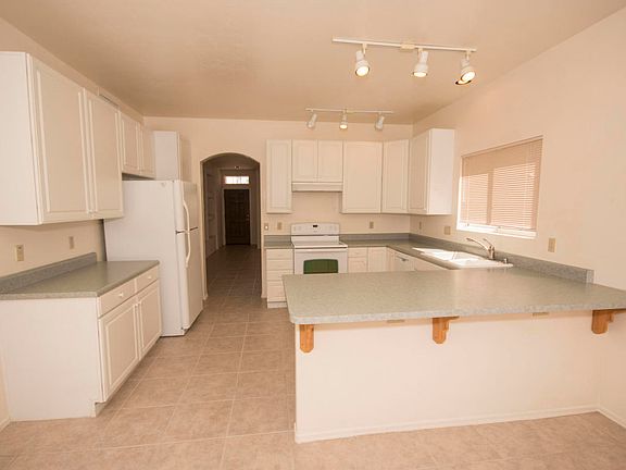 2nd image of 3601 W Camino De Urania