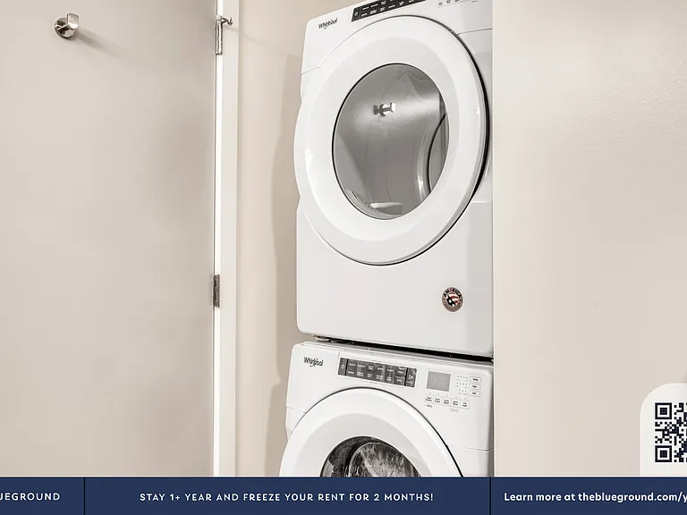 Washer/Dryer in Apartment