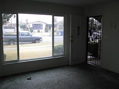 2nd image of 1144 E Terrace Ave