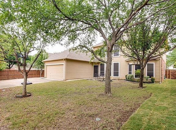 2nd image of 2709 Princeton Dr