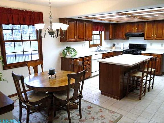 4th image of 9444 Haaf Farm Ct NW