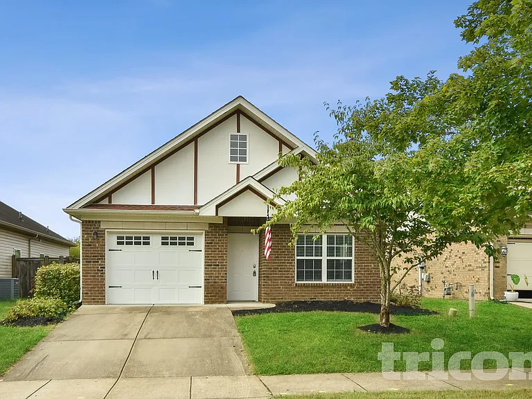 1529 Bending River Dr — Photo 1