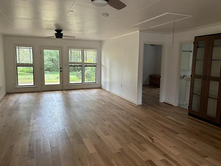 421 Log Barn Rd #2 — Photo 8