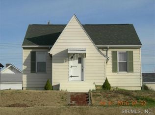 1847 State St, Chester, IL 62233