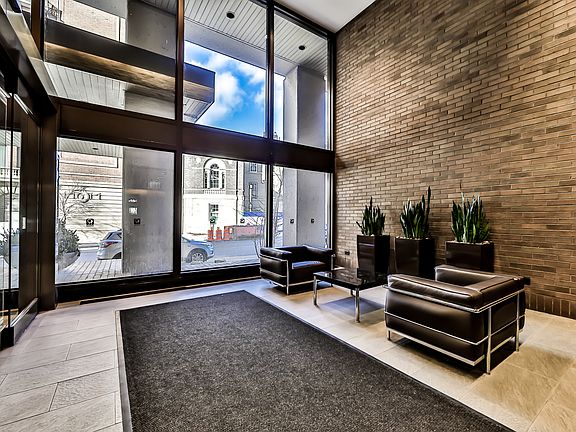 2nd image of 2650 N Lakeview Ave #3108-06