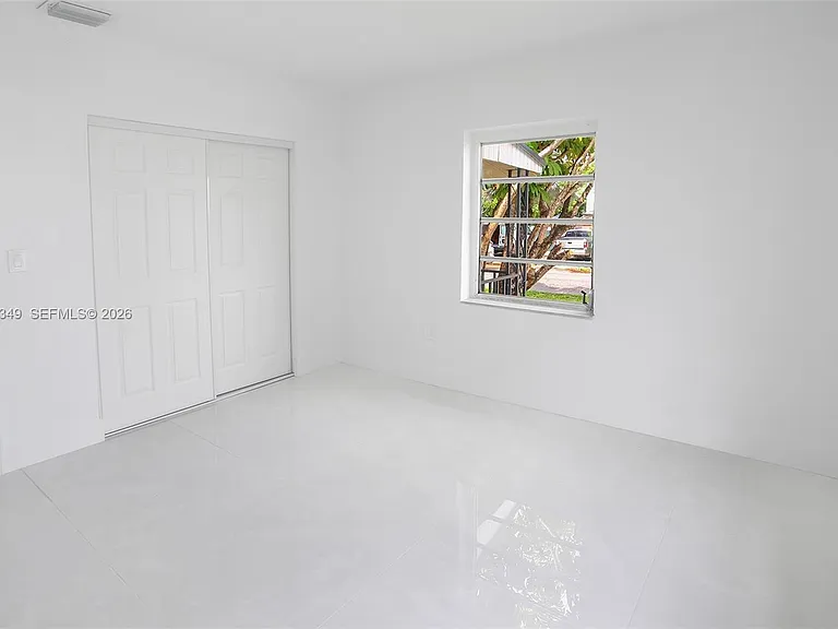995 SW 14th Ave #995 — Photo 11