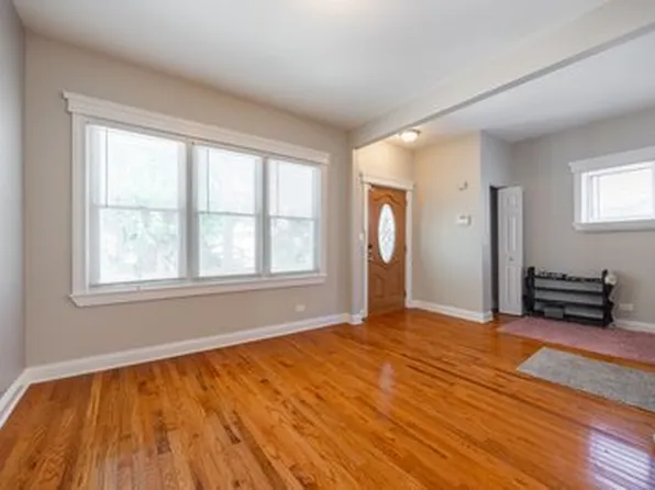 4316 N Lawndale Ave, Chicago, IL 60618