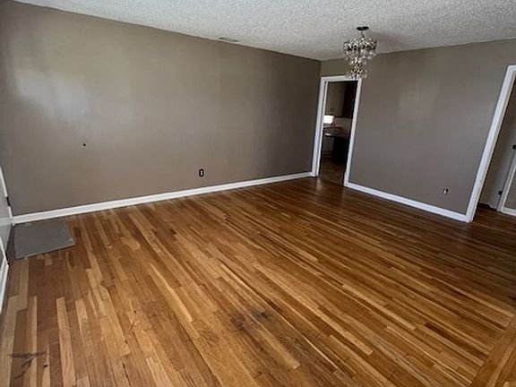 2nd image of 865 Burger St