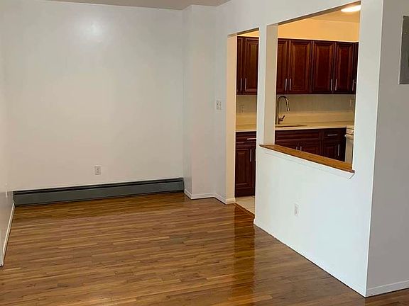 3rd image of 48-10 67th St Floor 3