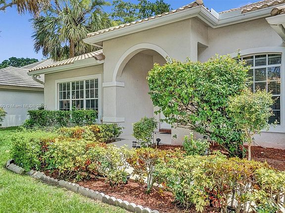 4th image of 6512 NW 54th Ct
