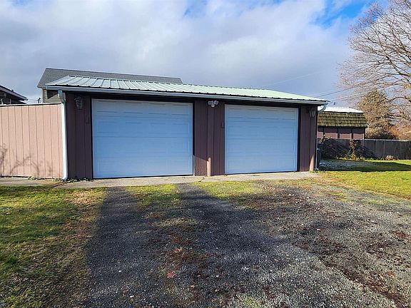 4th image of 13021 E 12th Ave