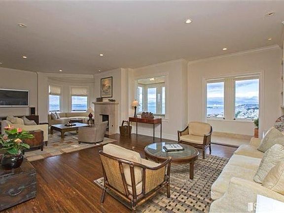 3rd image of 2164 Hyde St APT 715
