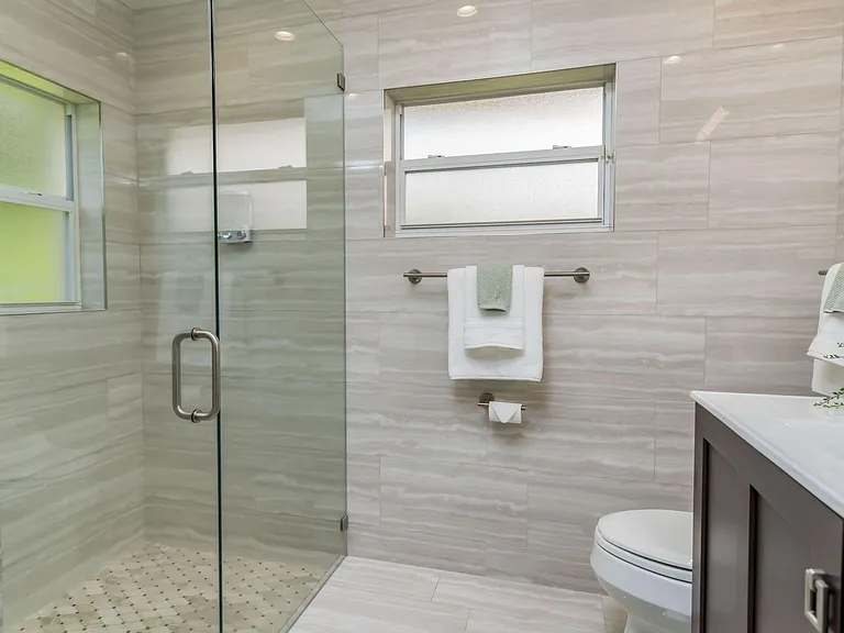 7572 Silver Woods Ct — Photo 10