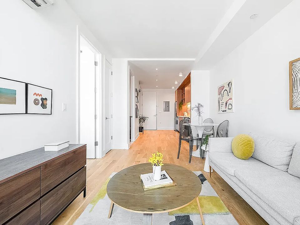 1st image of 2641 3rd St #4E
