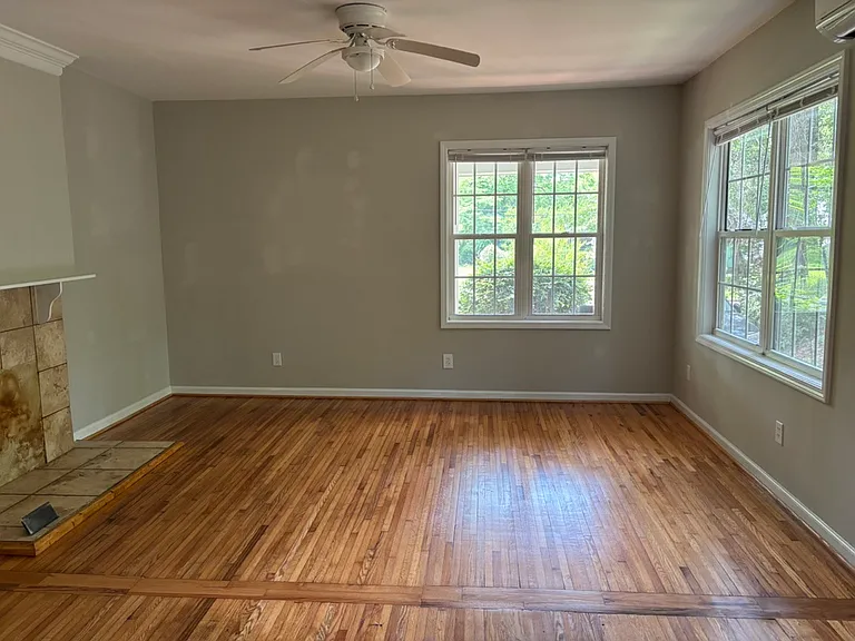 1406 Highland Ave — Photo 3