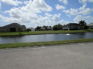 5956 Brae Burn Cir, Vero Beach, FL 32967