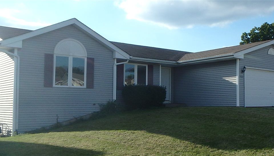 1st image of 4423 Sunbury Dr