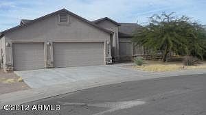 2nd image of 1128 E Avenida Isabela