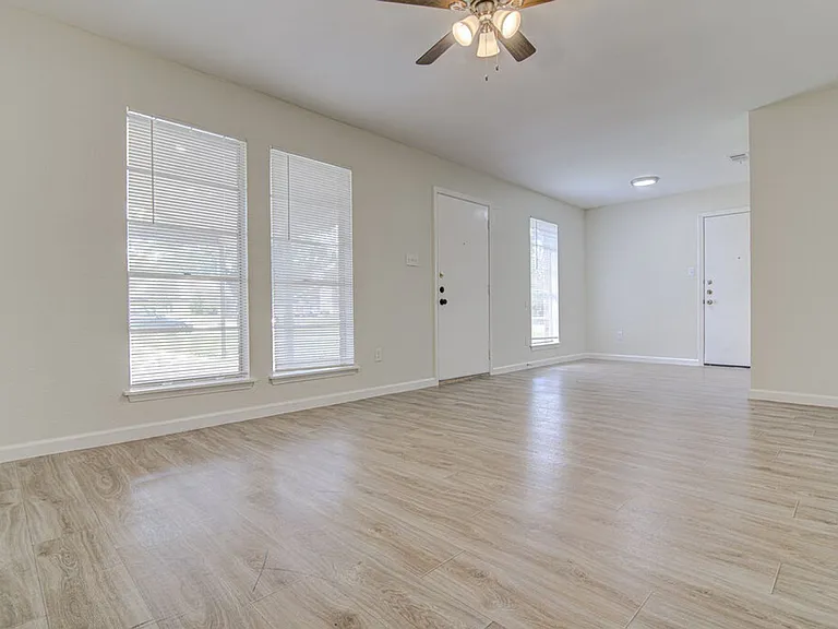 5301 Indio Cir — Photo 12