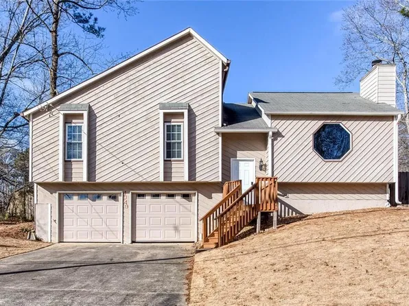 4049 Leicester Dr NE, Kennesaw, GA 30144