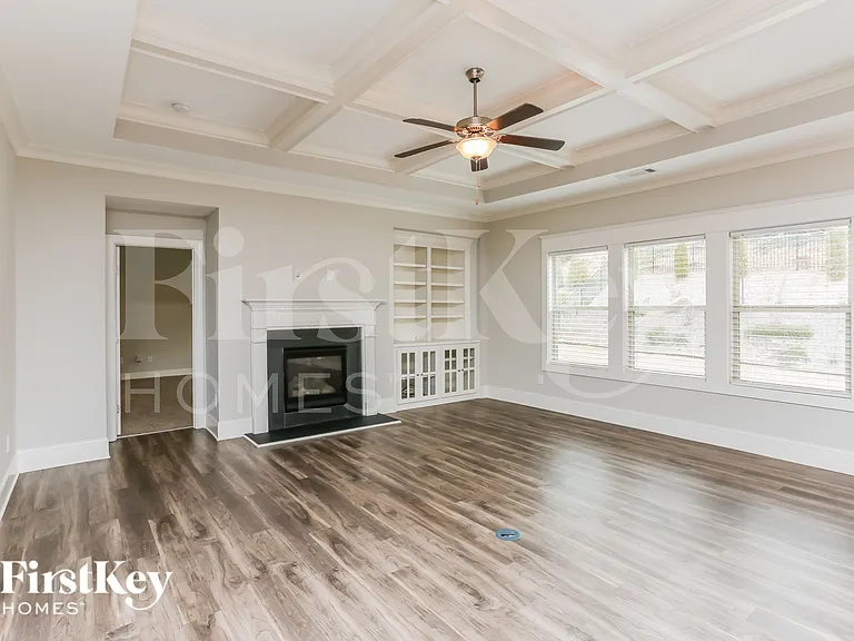 4541 Banshire Cir — Photo 4