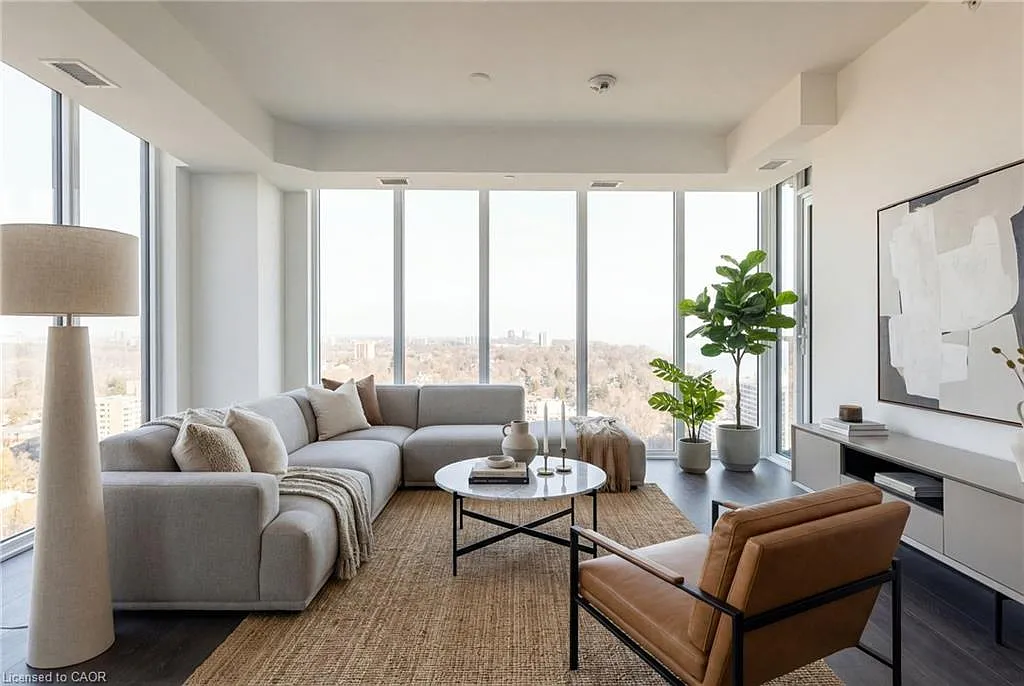 370 Martha St #2502 photo 1