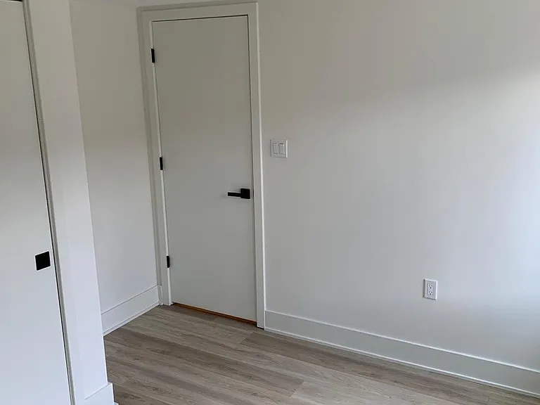 1713 M St NE — Photo 9
