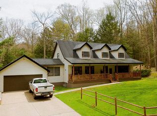 38 Oak Ln, Clarington, PA 15828