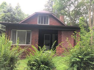 113 Glasgow Rd, Pittsburgh, PA 15221