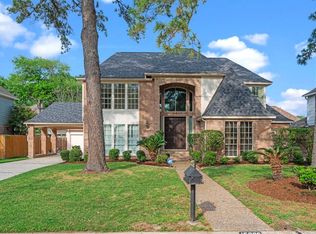 15206 Dawn Meadows Dr, Houston, TX 77068