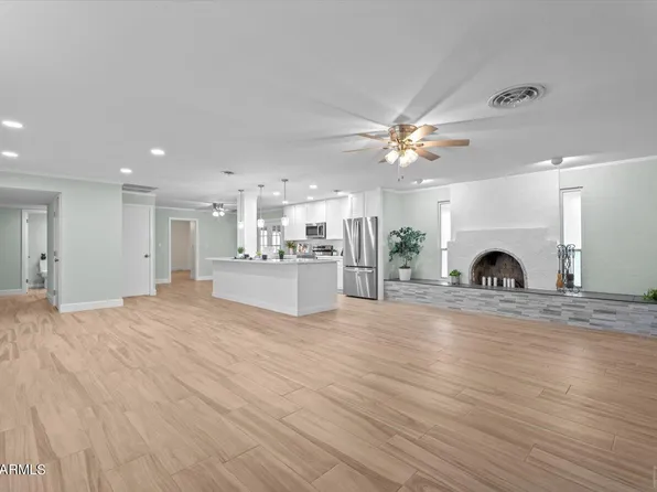 1057 E 6TH Street, Mesa, AZ 85203