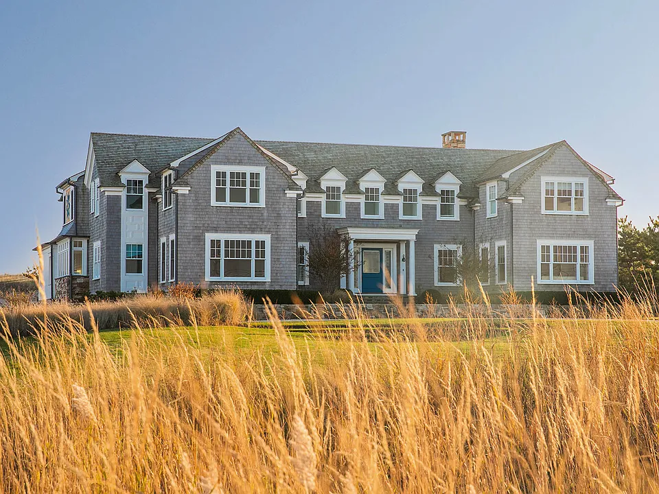 224 Dune Rd
