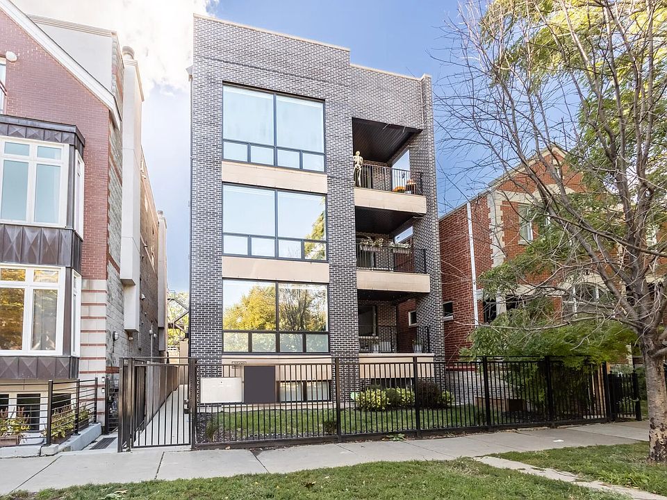 1st image of 2508 N Greenview Ave #1W