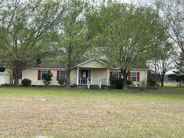 92 Rentz Woods Rd, Hazlehurst, GA 31539