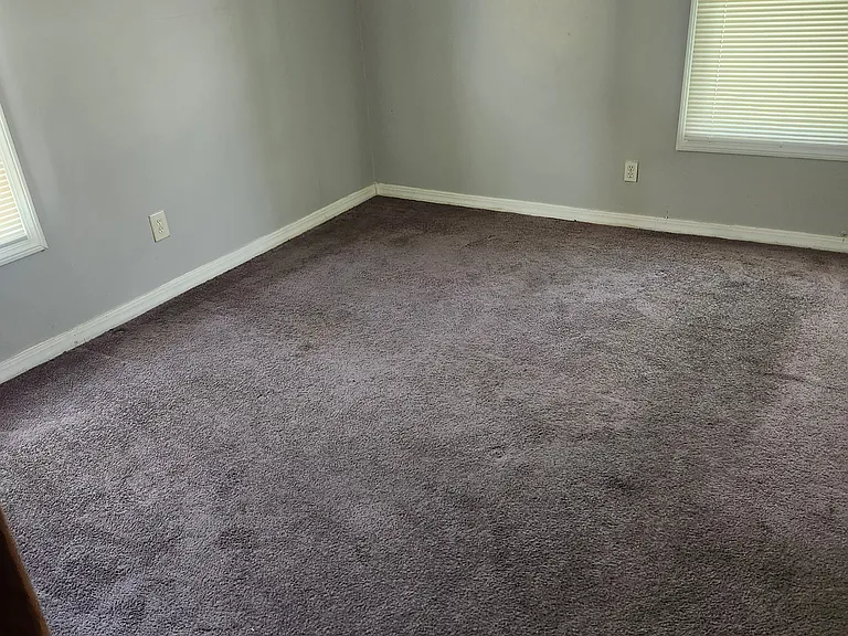 4260 Larchmont Ave — Photo 4